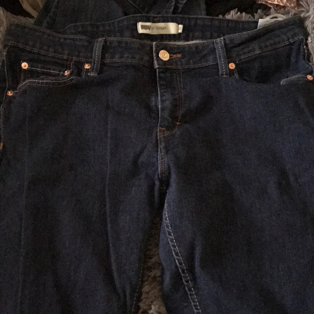 Levi straight leg jeans